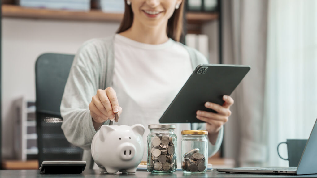 woman saving up for house